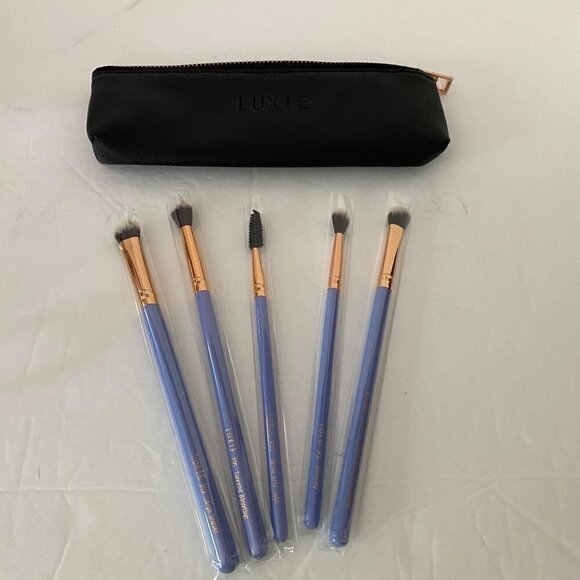 Luxie New Blue Wonderlust 5 Piece Blending Shading Brow Lash Brush Set & Bag - Picture 2 of 6